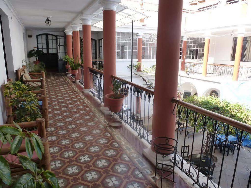 Kultur Berlin Hostel & Suites Sucre Ngoại thất bức ảnh
